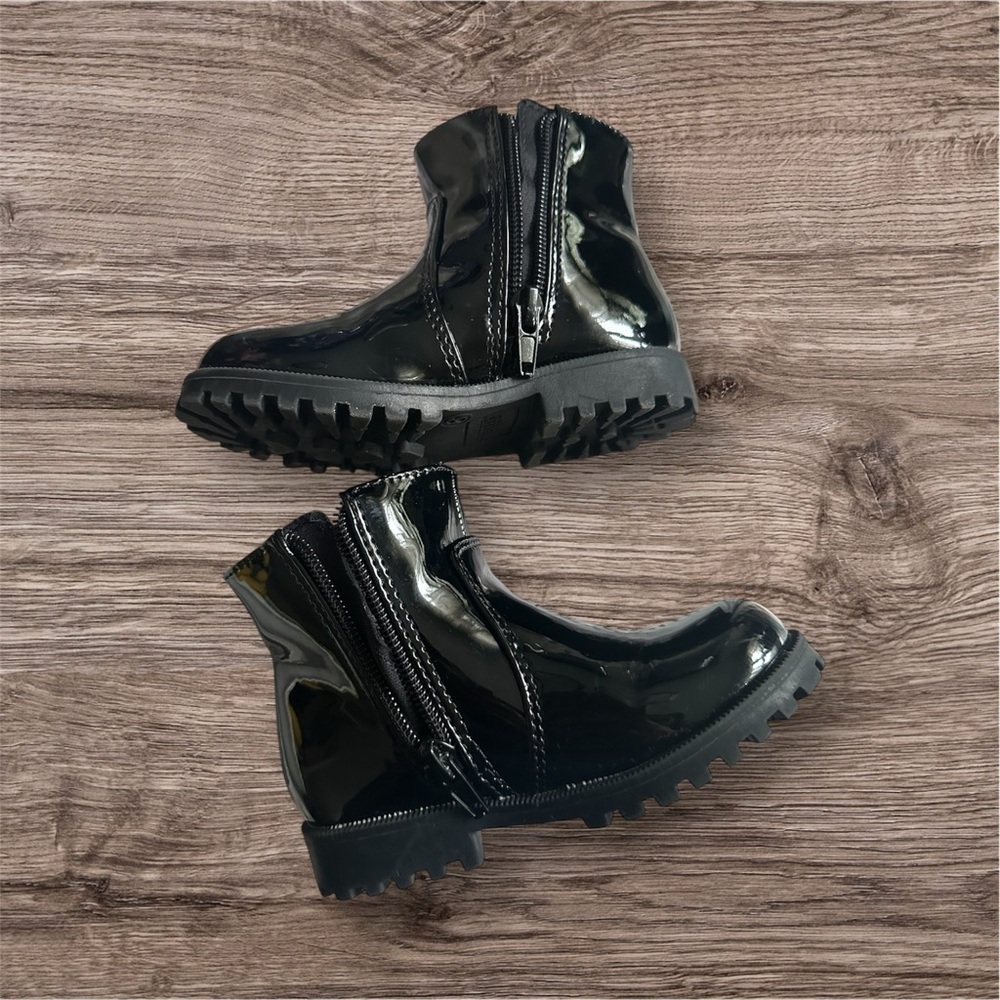 Seychelles Shiny Black Kids Boots - Picture 6 of 7